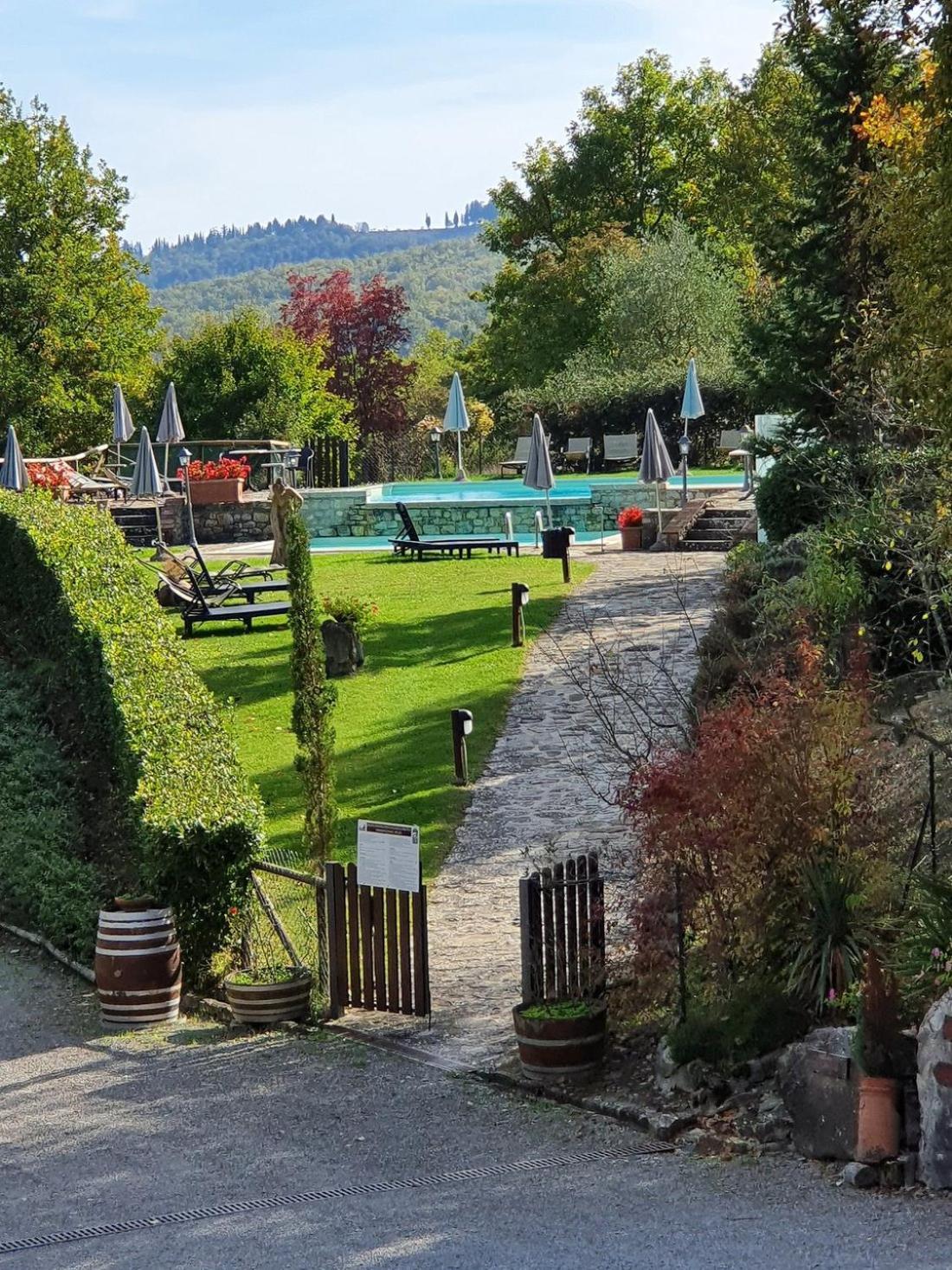 Le Pozze Di Lecchi Hotel 4*