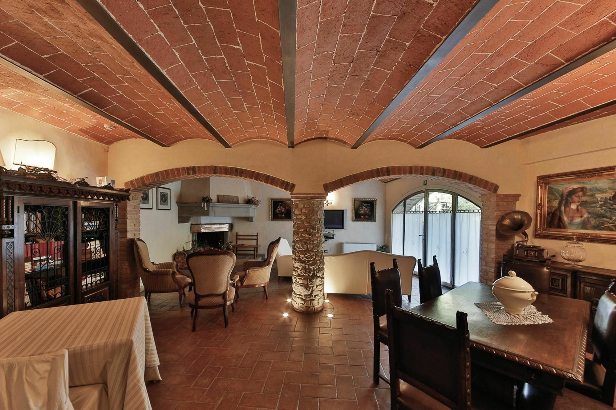 Hotel Le Pozze Di Lecchi 4*